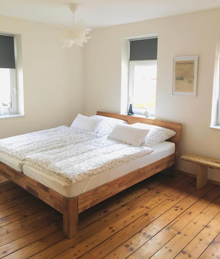 Komplettes Ferienhaus Fuer Bis Zu 4 Personen Dornheim エクステリア 写真