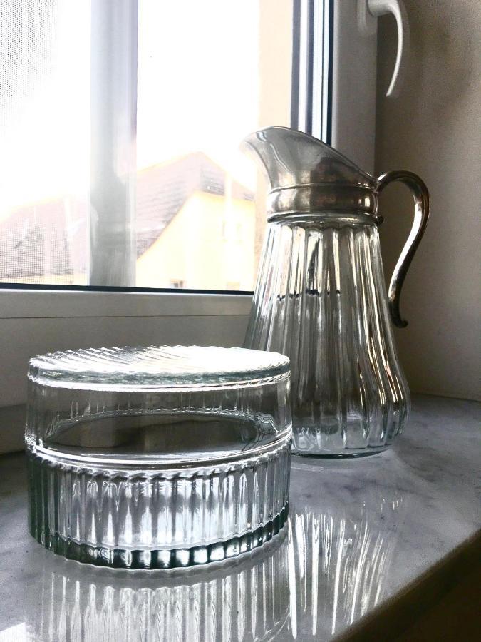Komplettes Ferienhaus Fuer Bis Zu 4 Personen Dornheim エクステリア 写真